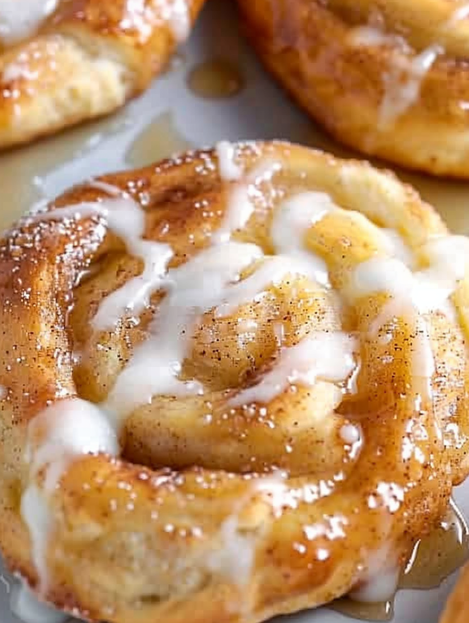 Easy Apple Danishes