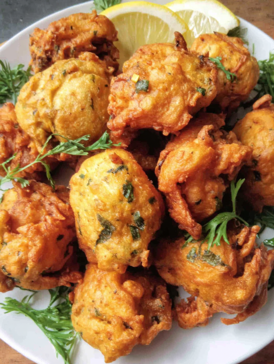 Close-up of pakora texture showing crisp coating
