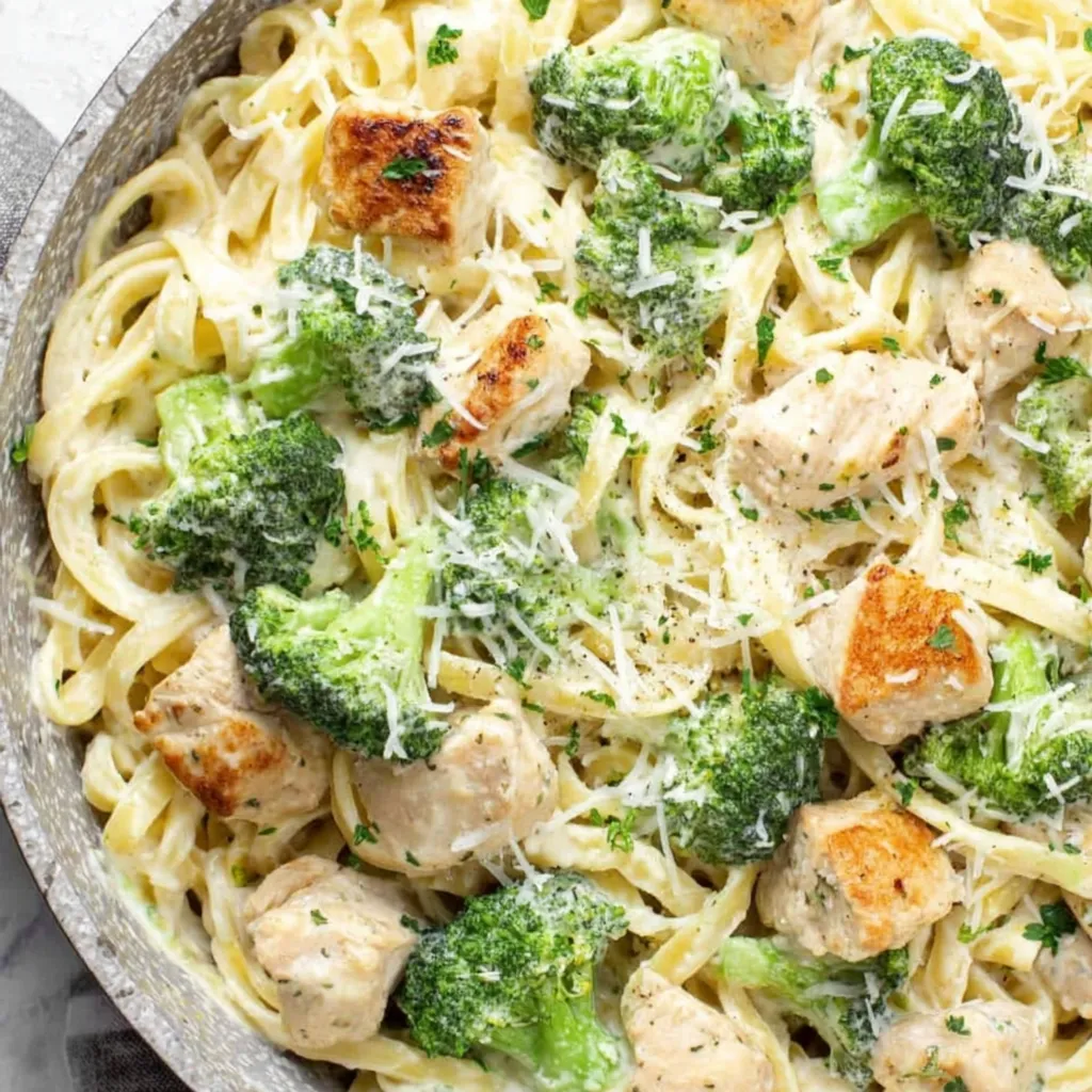 Chicken Broccoli Alfredo